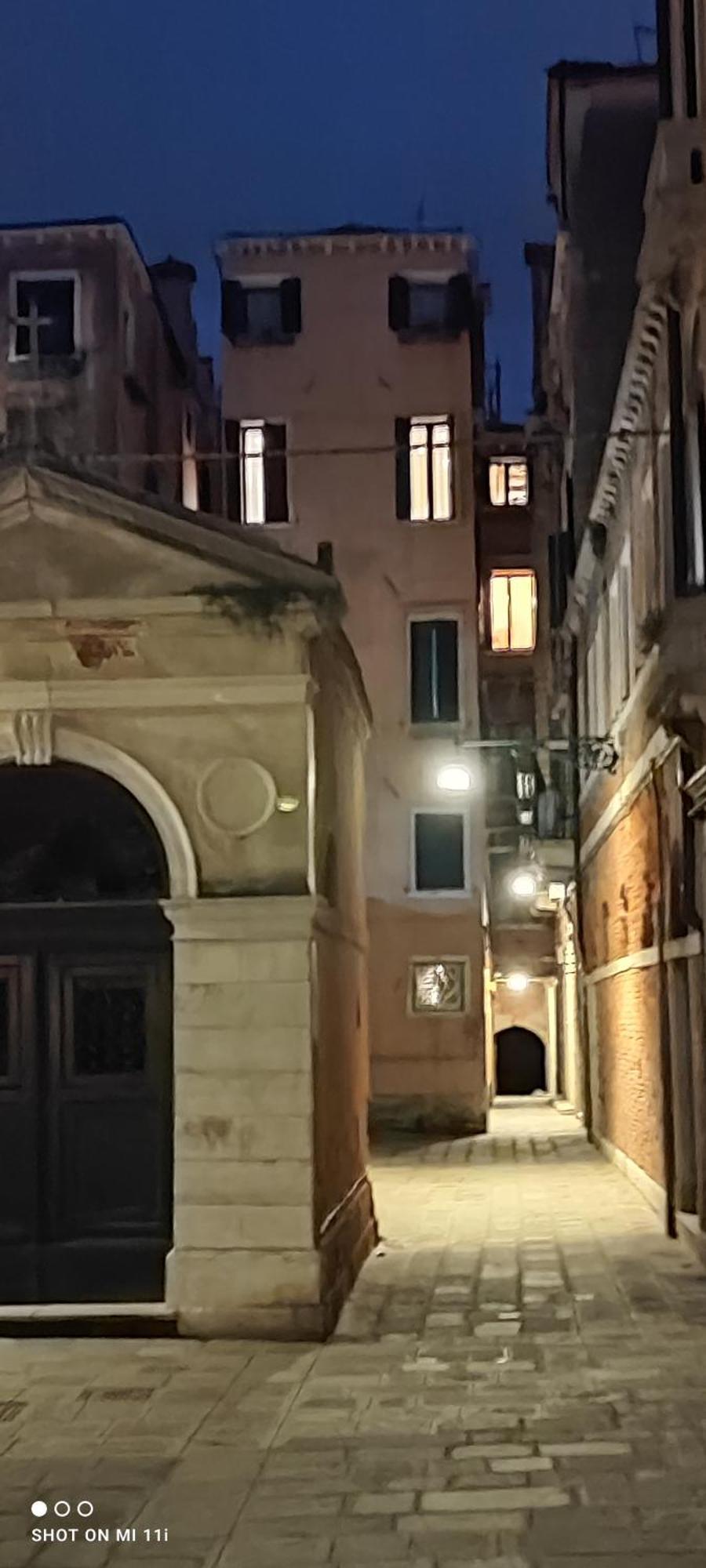 Corte Due Porte البندقية المظهر الخارجي الصورة